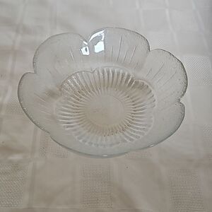 Clear Glass Fruit Bowl 10"-10"