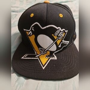 Vintage ZEPHYR Wool Blend PITTSBURGH PENGUINS 90's LOGO HAT‎ Cap Snapback