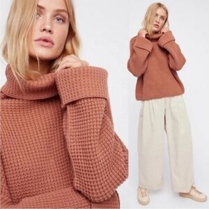 FREE PEOPLE Park City Oversized Chunky  Pullover Turtleneck Sweater Rust S