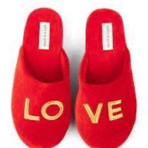 NEW Patricia Green LOVE EMBROIDERED SLIPPER IN RED 8 M