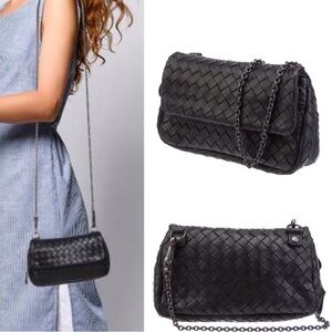 LEATHER BOTTEGA VENETA CROSSBODY EXPANDABLE PURSE