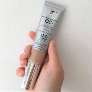 🔥🔥It Cosmetics CC+ Cream SPF50🔥🔥