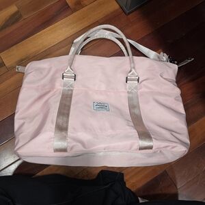 Lovevook Weekender and Cosmetic Case