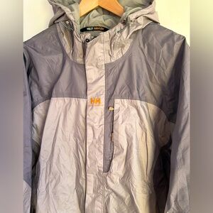 HELLY HANSEN mens size large fall / spring jacket with Hellytech