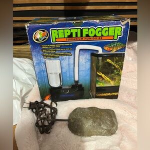 Reptifogger Reptile Humidity Machine heating rock