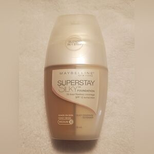 Maybelline Superstay Silky Foundation