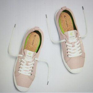 Cariuma OCA low rise ROSE Thread Canvas UNISEX WOMEN 8.5/MEN 7 NIB