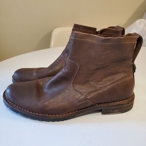 John Varvatos USA Driggs Leather Men's Size 8 Boots.