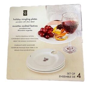 🆕 PC Holiday Mingling Plates - Set of 4