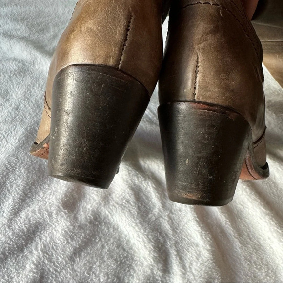 Vintage Frye Jane Leather Tall Boots 77594 Fold over Cuff Made in Mexico Neutral - Picture 7 of 13