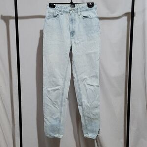 BDG Mom jeans Urban Outfitters high rise light wash distressed blue cotton denim