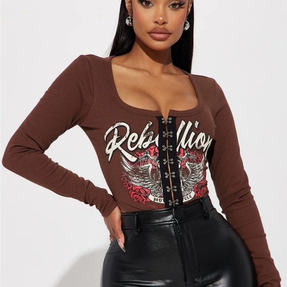 NWT Fashion Nova hook & eye long sleeve L - Picture 1 of 4