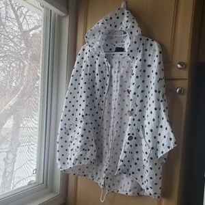 100% Linen blk/white polka dot top