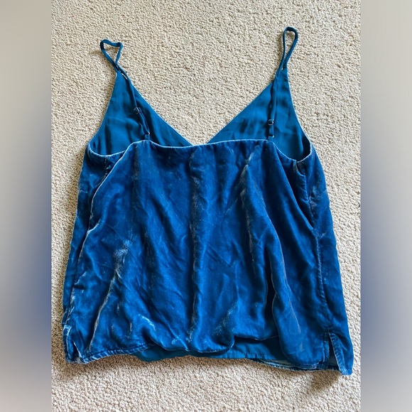 L’Agence Gabriella silk velvet camisole blouse cortez blue luxury - Picture 4 of 6