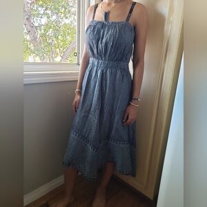 Gap 100% silk strapless midi dress size 6