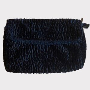 Murval Faux Fur Clutch Purse in Black