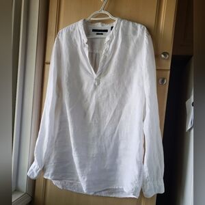 Perry Ellis 100% linen white top medium