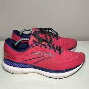 Brooks Glycerin 19 GTS pink and purple with white running sneakers