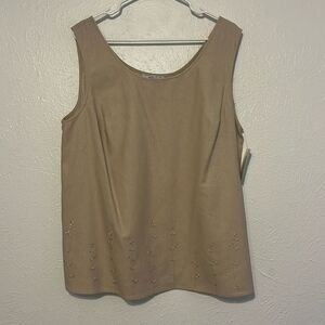 LORD & TAYLOR Women's 100% Silk Sleeveless Blouse Size 16