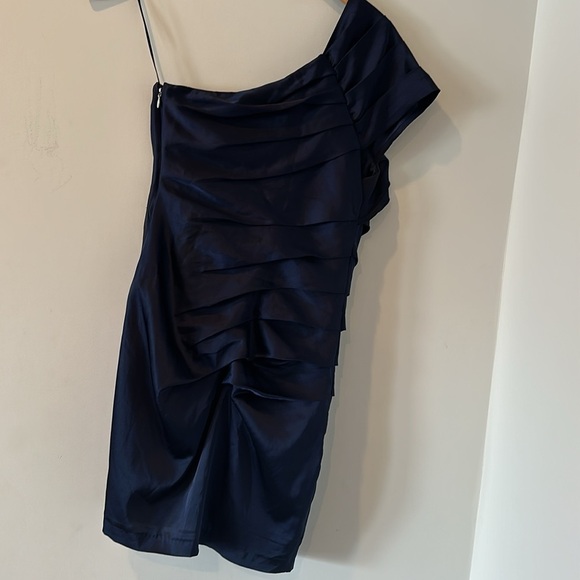 Express One Shoulder Formal Dress navy blue size 4 - Picture 8 of 9