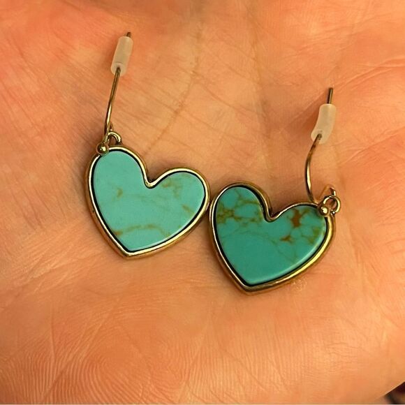 Vintage Bohemian Style fake Turquoise Heart Shaped Earrings - Picture 7 of 12