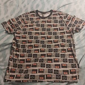 Nintendo NES All Over‎ Print 2019 Men's XL T-Shirt