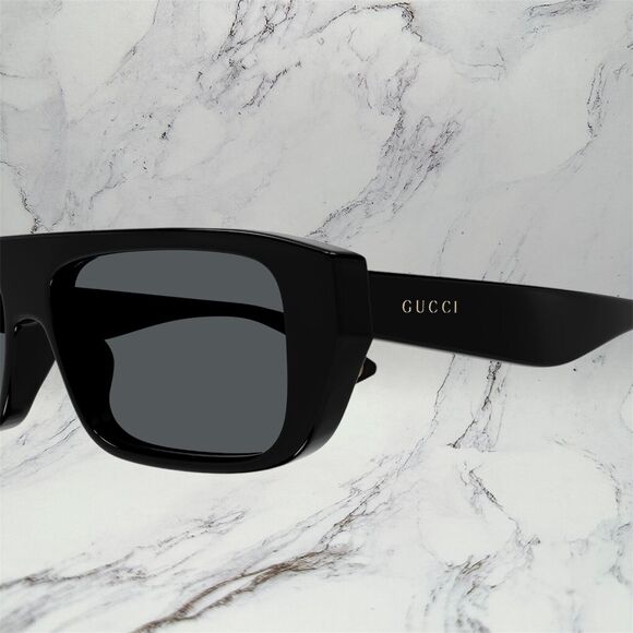 New Gucci Sunglasses - Picture 7 of 9