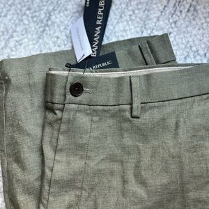 NWT Banana Republic Men’s Core Temp Linen Blend Tailored Performance Shorts