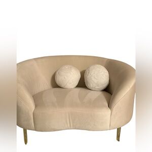 Rachel Zoe set of 2 white fluffy round decorative pillows