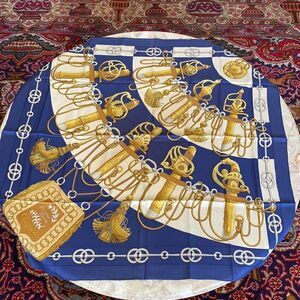 Authentic Hermes Cliquetis Carre 90 Scarf Multicolour 100% Silk Vintage