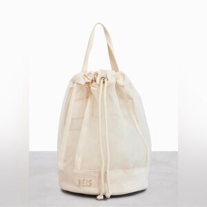 NWT BEIS The High-brid Mesh Backpack in Beige