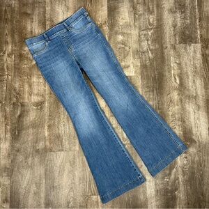 Spanx Vintage Indigo Pull On Flare Jeans - petite/short