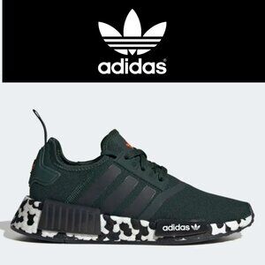 Adidas NMD_R1 'Trace Green' - Size 5.5