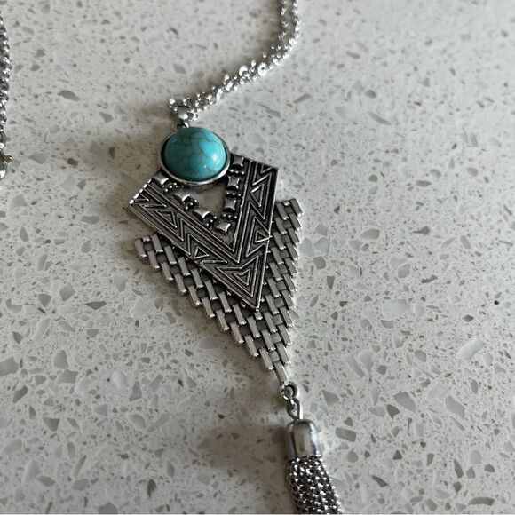 Turquoise Decor Geometric & Metal Tassel Charm Necklace - Picture 9 of 15