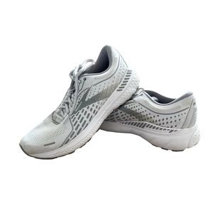 Brooks‎ Adrenaline GTS 21 Running Shoe, Women's Size 11 - White/Grey