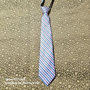 Lord & Taylor Boy Diagonal Stripe Tie,  100% Silk, 14" adjustable, zipper