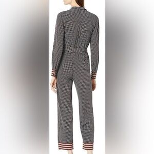 𝅺DONNA Morgan Long Sleeve Jumpsuit Crepe