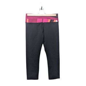 Lululemon Black Multi Color Astro Wunder Under Crop Size 6