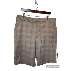 Slazenger Mens Golf Shorts 38 Plaid Tan Athletic Poly Spandex Flat Front