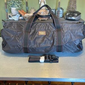 Victoria’s Secret weekend duffel bag with shoulder strap