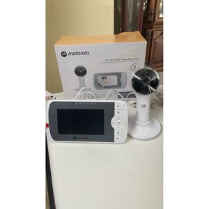 Motorola VM64 Connect 4.3" Full HD Wi-Fi‎ Video Baby Monitor - White