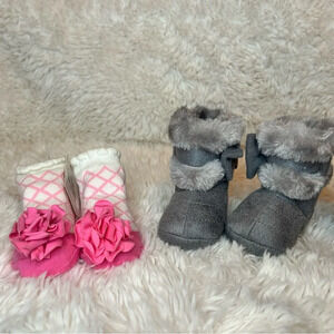 2 Pairs Infant Girls myggpp Grey Boots & mudpie Pink Flower Socks Size NB & 1