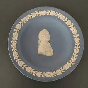 RARE WEDGWOOD Jasperware small plate Limited edition numbered plate 1092/2500