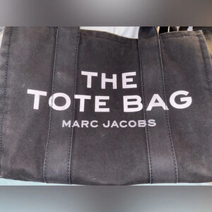 Marc Jacobs The tote bag size Large