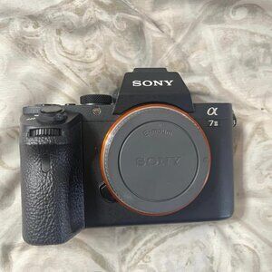 Sony Alpha a7 II 24.3MP Mirrorless Digital Camera