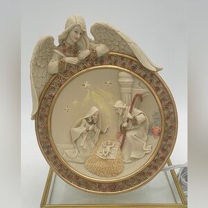 Christmas nativity scene decor vintage | Sara’s Angels
 Nativity Scene light