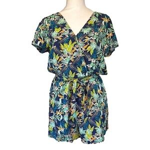 Bebop Shorts Romper Short Sleeve Tropical Flower Print‎ Women’s size M