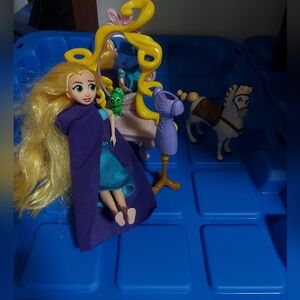 Rapunzel disney doll play set