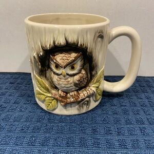 Vintage OTAGIRI Japan 3D OWL Perched in Tree Trunk Coffee Mug Cup-Hand Painted