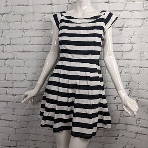 Mink Pink black and white stripe dress pleated skirt pockets low back size small